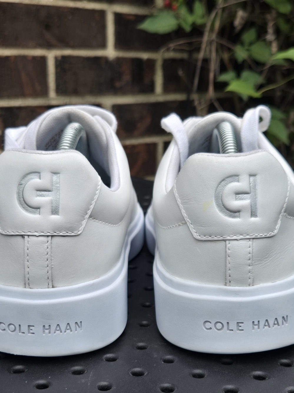 Cole Haan White Leather Grand Crosscourt Traveler Sneakers Women's 11B - Picture 4 of 7